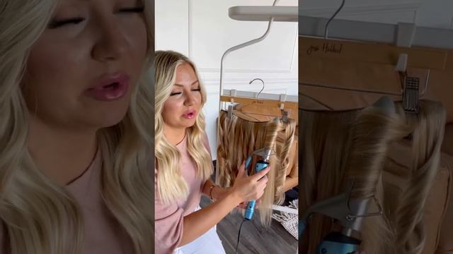 How to Curl and Style Your Extensions | Jess Hallock | HALOCOUTURE смотреть онлайн