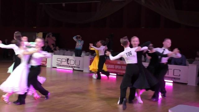 Метелкин Тимофей - Козлова Александра. Венский Вальс смотреть онлайн