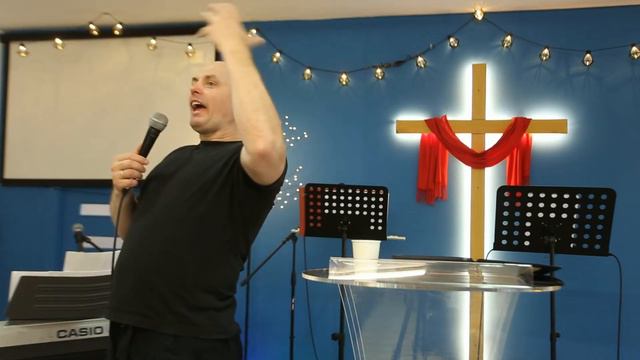 Что такое Водное крещение? † 03 07 2022 # Воскресенье , Молдова Кишинев, Надежда Мира смотреть онлайн