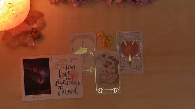 ? What you need to know now? tarot and oracle pick a card. смотреть онлайн