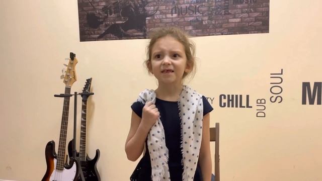 А. Дементьев Баллада о матери. Читает Шершнёва Ульяна 7 лет ШК. 2054, г.Москва смотреть онлайн