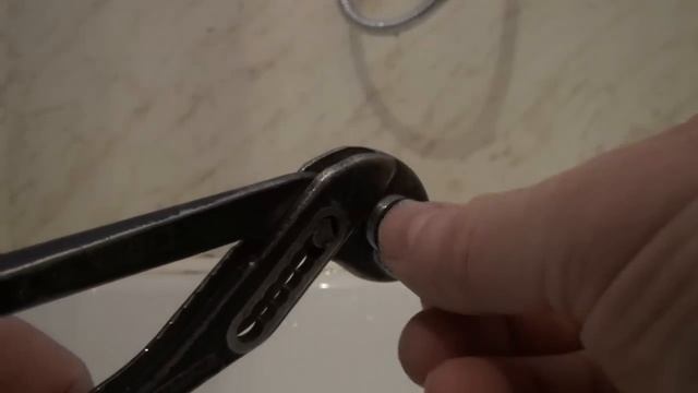 Смеситель с душем. Недостаточно давления. смотреть онлайн