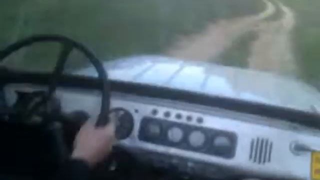 УАЗИК, ДАЧА, МАЛЬЧИШНИК смотреть онлайн