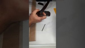 Как сделать дырку   в ремне Быстро за 3 мин.