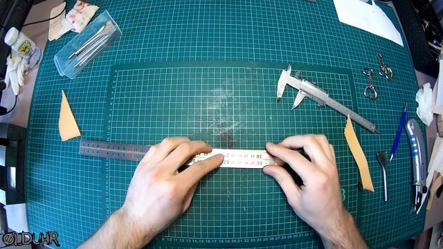 Кожаный тубус (Leather Tube Box) смотреть онлайн