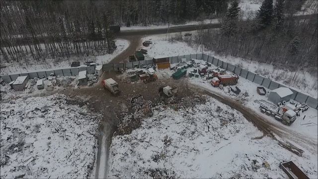 Сортировочная площадка ТБО возле д. Майдарово компании "ЭКО-прим" смотреть онлайн