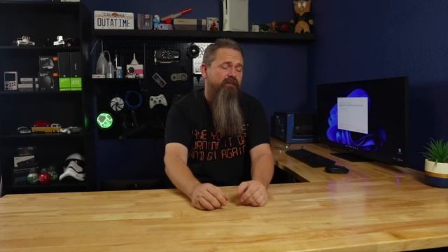 Windows 11 22H2 on Unsupported Hardware смотреть онлайн