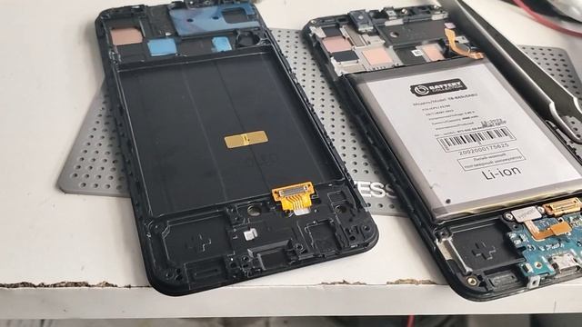 заменили экран на Самсунг А50