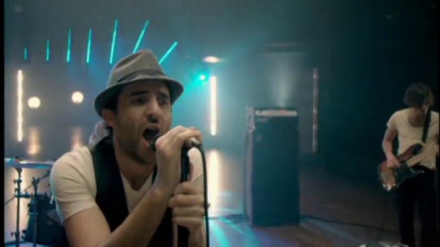 Metric - Gimme Sympathy смотреть онлайн