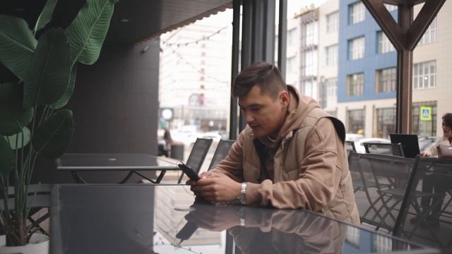 Новый формат. Как запустить производство детской мебели с нуля. смотреть онлайн