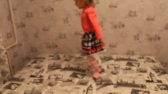 Не надо юбку... смотреть онлайн