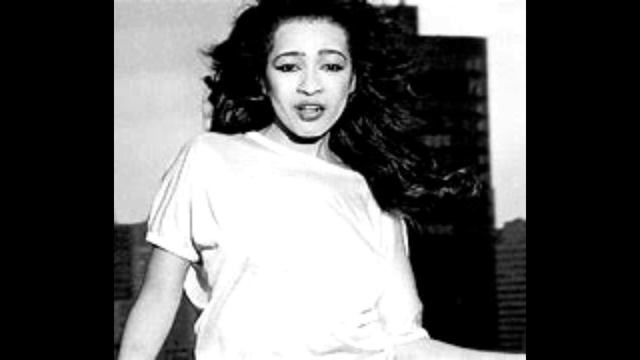 RONNIE SPECTOR Tribute BABY PLEASE DON'T GO смотреть онлайн