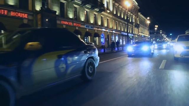 Дрифт возле Биржи|Smotra SPb смотреть онлайн