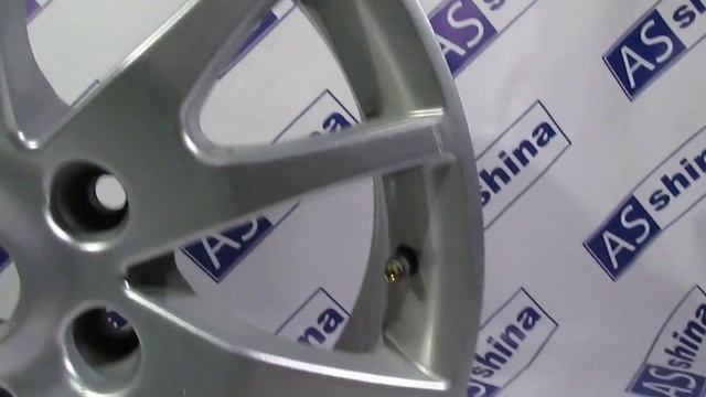 диск бу литой неоригинальный Mitsubishi R 18 J7.5 6x139.7 - 0008370FAL1VID смотреть онлайн