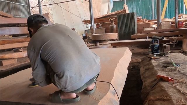 [ Secret 3 ] Why does the "giant wood saw" leave the thick sheet intact? What is it used for? смотреть онлайн