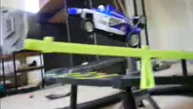 Epic Slot Car Race смотреть онлайн