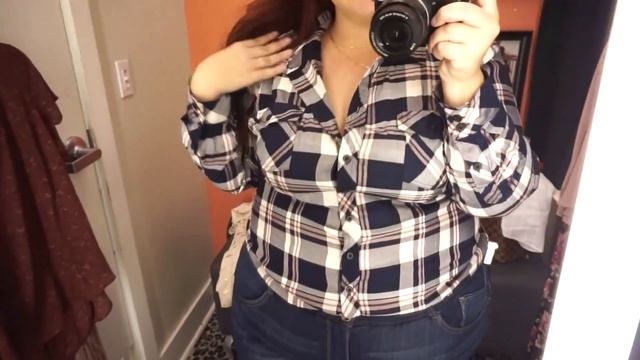 Plus Size Haul | Inside the Dressing Room at Torrid смотреть онлайн