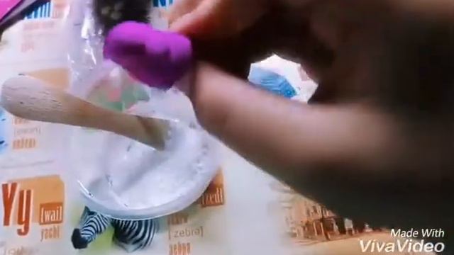 Как сделать лизуна из шампуня и крахмала👏 смотреть онлайн