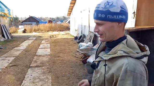 Размял САНЬКА, а вагончик перетащить не удалось, каракат, фреза на трактор самодельная.(18+) смотреть онлайн