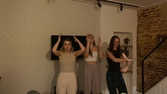 VLOG: 3 дня, 8 девушек, много смеха и город у моря| ВЛАДИВОСТОК смотреть онлайн