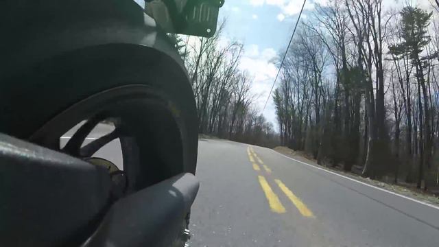 Ducati Monster 1200 R wheelie and busted carbon fiber! смотреть онлайн