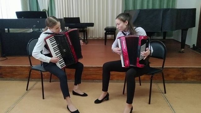 Семёнова Ангелина и Бебешко Виктория смотреть онлайн