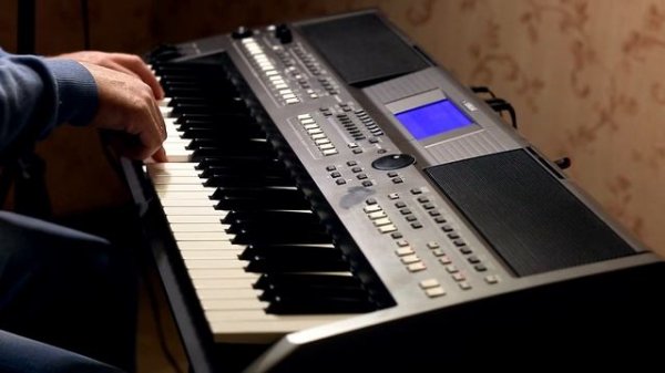 Enigma - Sadeness (Cover with Dm) - played Live on Yamaha PSR s670