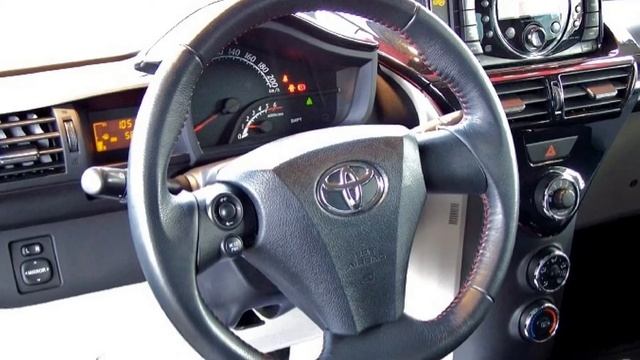 Toyota IQ 1.4 D-4D 004043 Schwarz 2011 