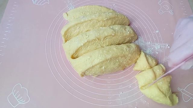 Рецепт ПРОСТЕНЬКИЙ , легко пекти , смачно їсти @user-zp2yq9bw5r смотреть онлайн