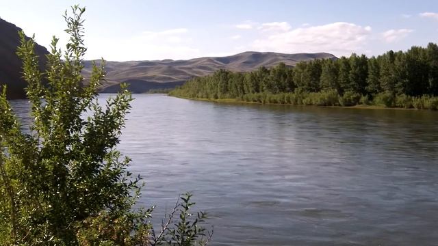 Путешествие в Тыву с центром "Аржаан". Юрточный городок на берегу Енисея смотреть онлайн