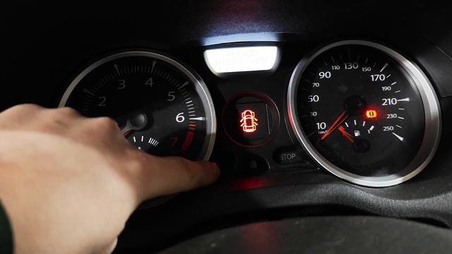 Регулировка датчика стоп-сигнала RENAULT MEGANE 2+жесть на СТО