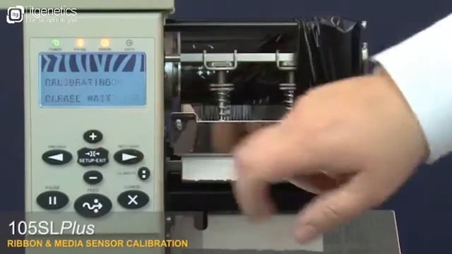 Imprimanta industriala de etichete Zebra 105SL Plus - calibrarea imprimantei смотреть онлайн