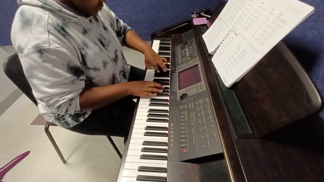 Bb-G#-Eb Harmonic Minor Scales TTH 12:30 pm смотреть онлайн