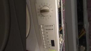 Машинка Electrolux EWF 1020. Зависает на программе стирки, п...