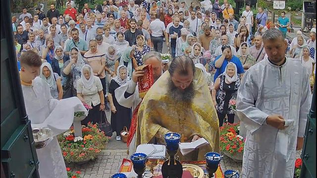 19 августа 2022. Преображение Господа Бога и Спаса нашего Иисуса Христа. смотреть онлайн