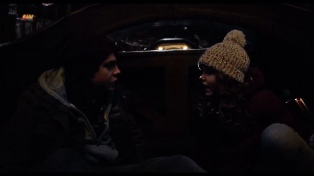 The Christmas Chronicles | First sighting of Santa Claus | Kurt Russell смотреть онлайн