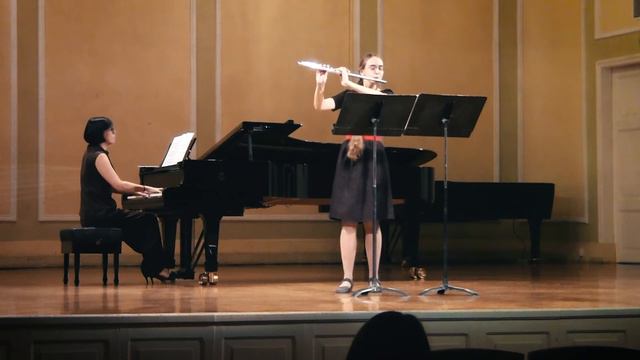 Erwin SCHULHOFF. Sonata for flute and piano смотреть онлайн