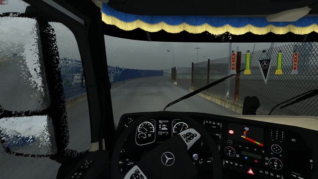 [ETS2] Euro Truck Simulator 2 1.35 - NaturaLux -  Mercedes Actros MP4 - Schmitz Trailer
