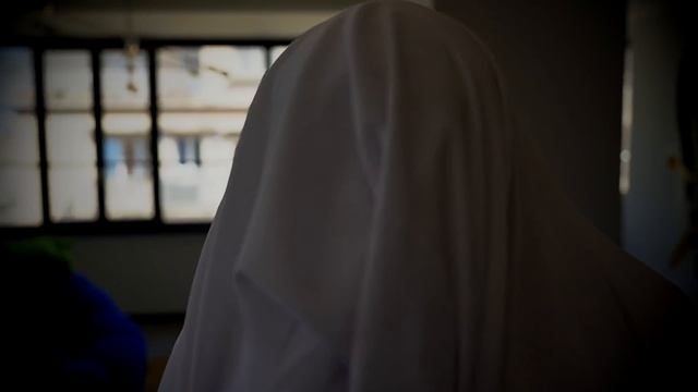 ABBIAMO TROVATO UN FANTASMA IN CASA DI NINNA E MATTI! ? смотреть онлайн