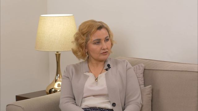 Легко ли быть ролевой моделью 45+? смотреть онлайн