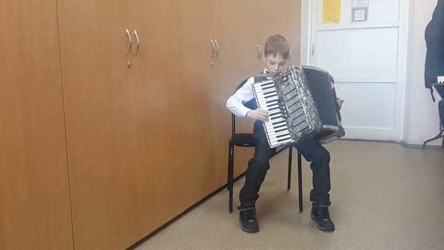 Кочетков Матвей 2 кл. Н.Чайкин ТАНЕЦ СНЕГУРОЧКИ, р.н.п. ВО СЫРОМ БОРУ ТРОПИНА Обр.С. Пяткина смотреть онлайн