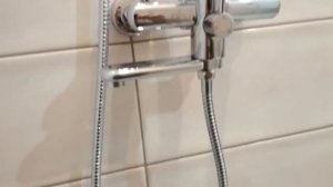 УСТАНОВКА ДУШЕВОЙ КОЛОННЫ СО СМЕСИТЕЛЕМ И ТРОПИЧЕСКИМ ДУШЕМ.