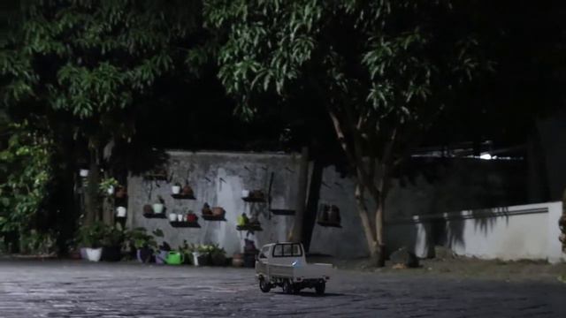 WPL-D12 "Night Drive" (Suzuki Carry ST30 1/10 Scale R/C) смотреть онлайн