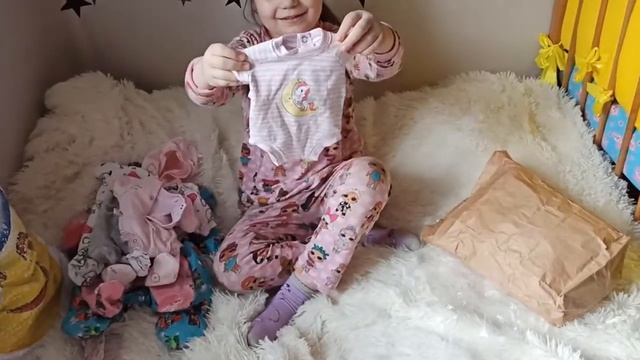 НОВАЯ ОДЕЖДА ДЛЯ БЕБИ БОН #funnylittlepositiv #распаковка #baby #bon #babydoll #бебибон смотреть онлайн