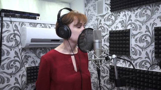 Запись голоса для автоответчика на студии звукозаписи смотреть онлайн