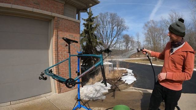 Flipping a Specialized Sirrus X 2.0 on Facebook Part #1 смотреть онлайн