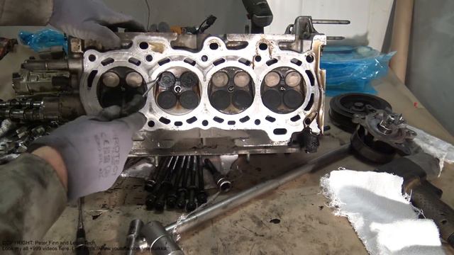 What looks damaged valve in engine смотреть онлайн