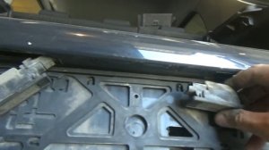 Как снять задний бампер. Peugeot 307.