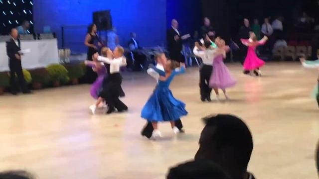 Максим Терёшин и Ульяна Зеликовская.Вальс,Интернашинэл смотреть онлайн