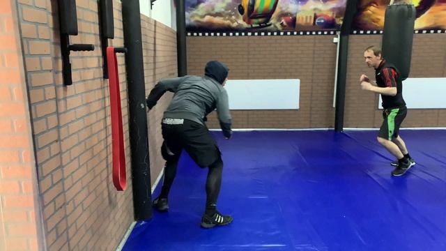 Размазали об стену смотреть онлайн